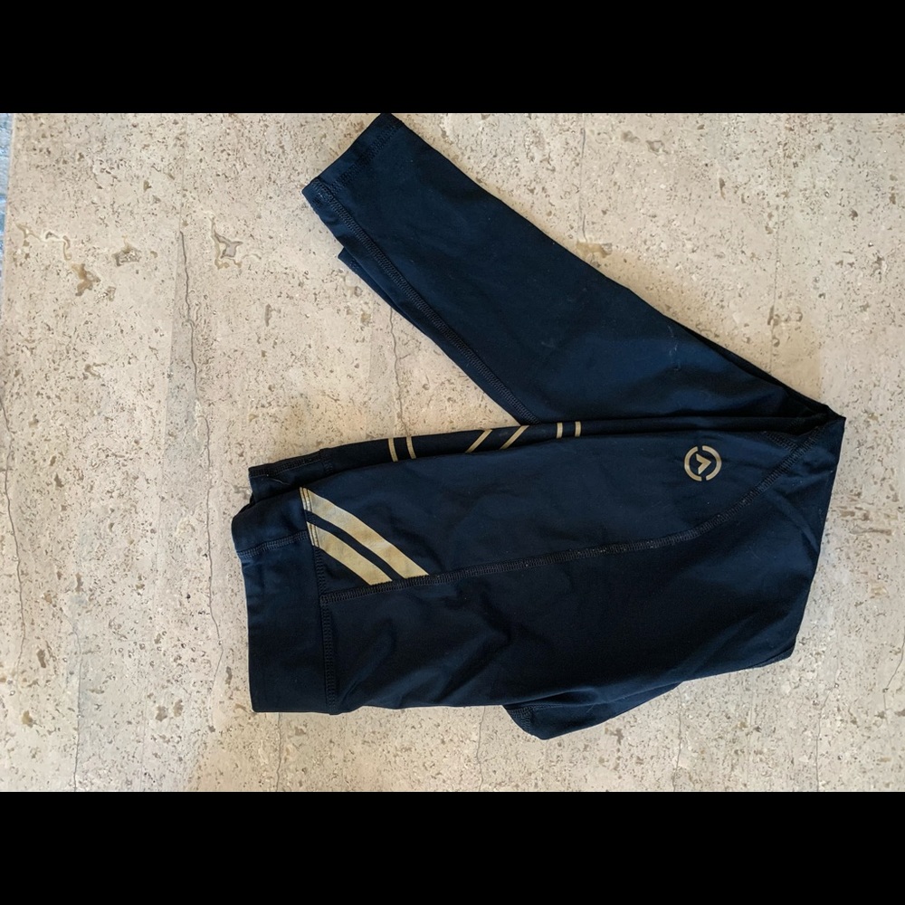 Virus leggings